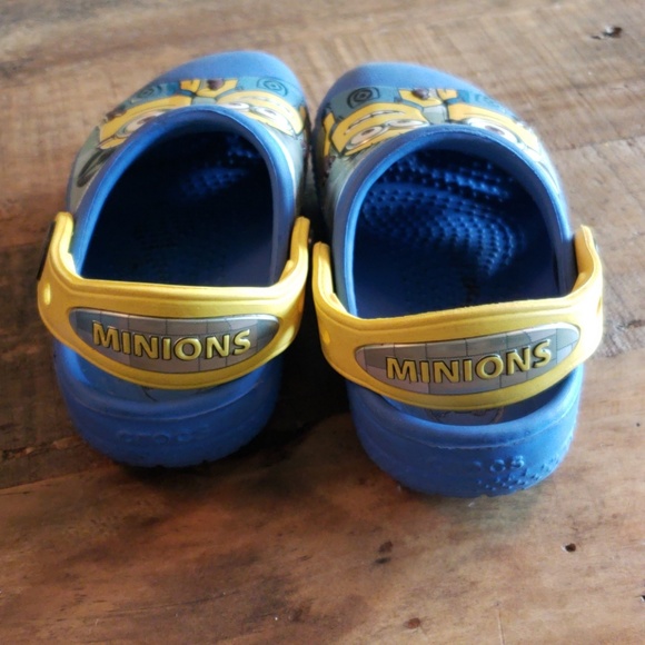 Minion Crocs - Picture 3 of 3